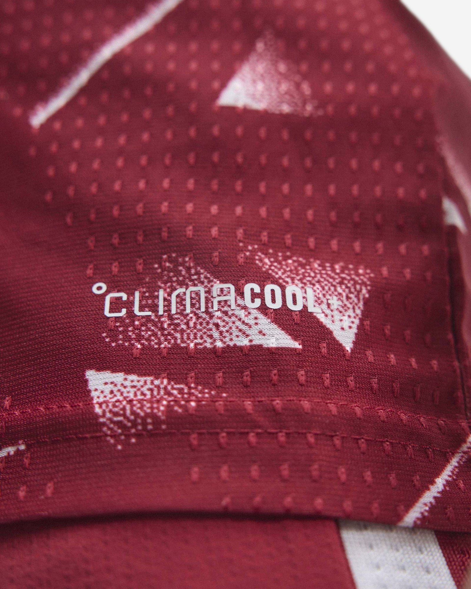 Liverpool 26/27 Home Jersey – Player Version - Image 4